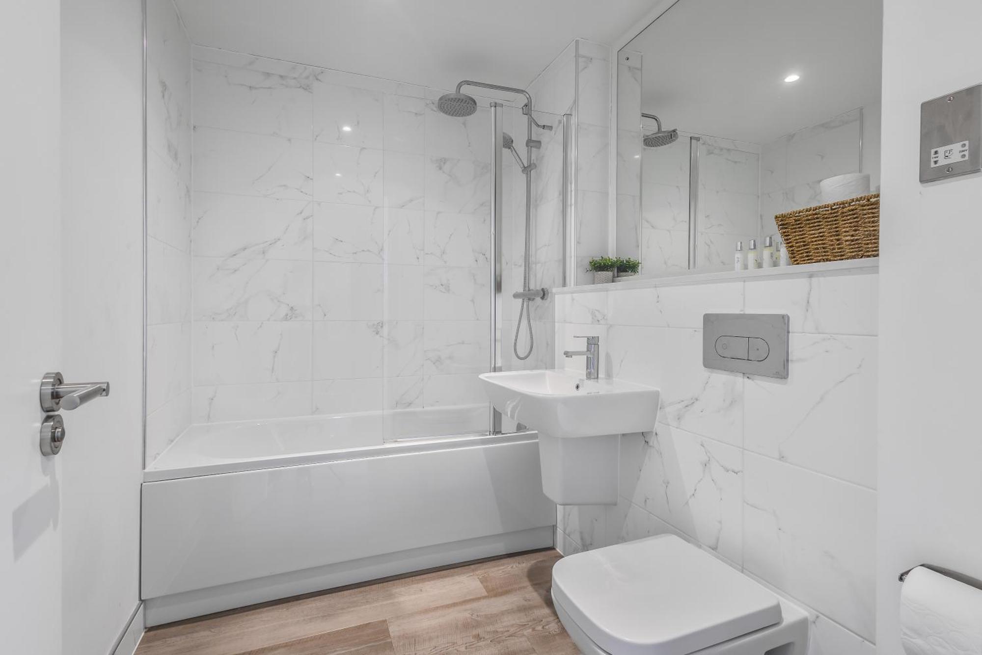 Luxury 2 Bedroom Apartment, On Broad Street! Бирмингем Экстерьер фото